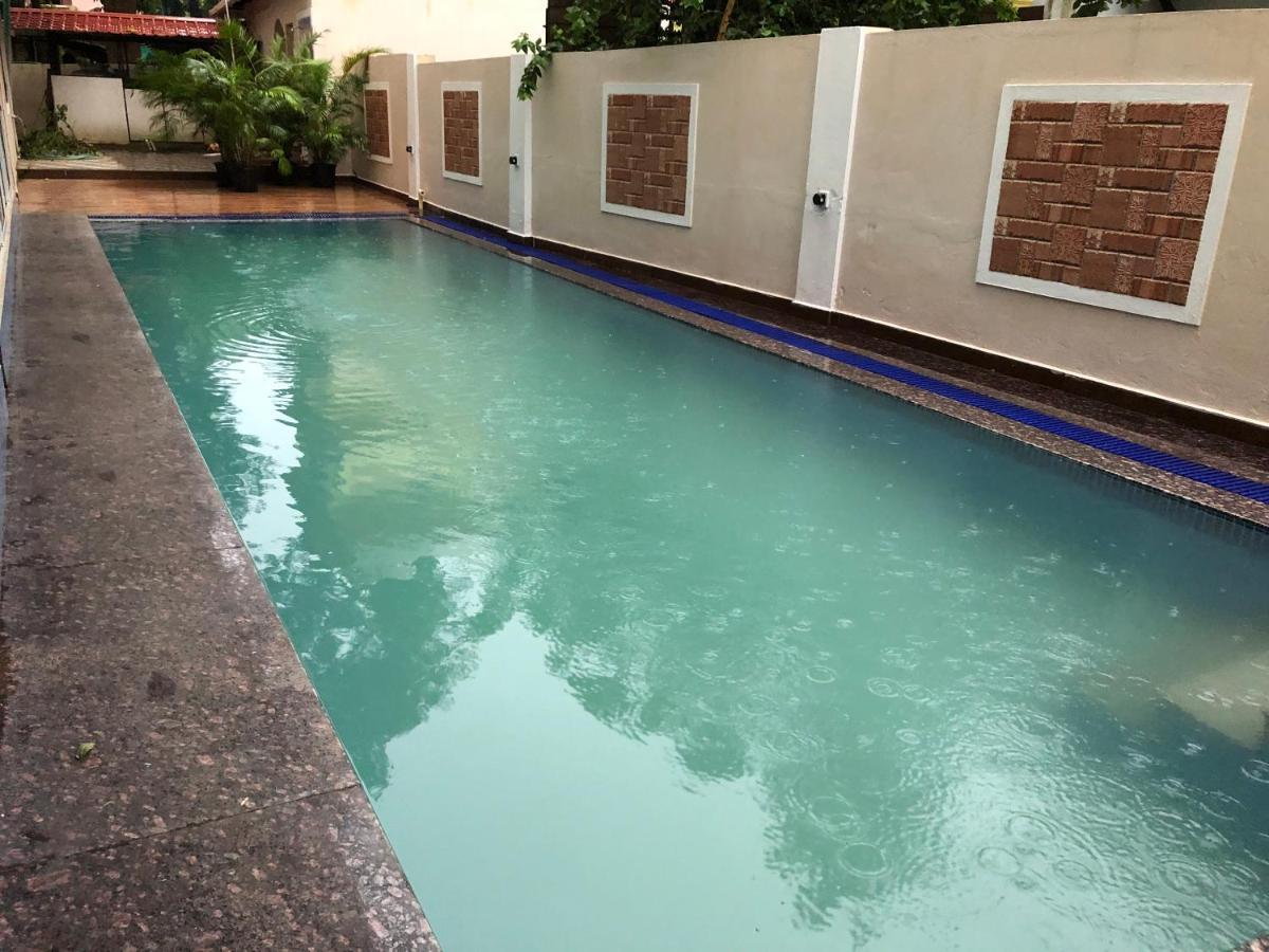 Hotel Centro Calangute Exterior photo