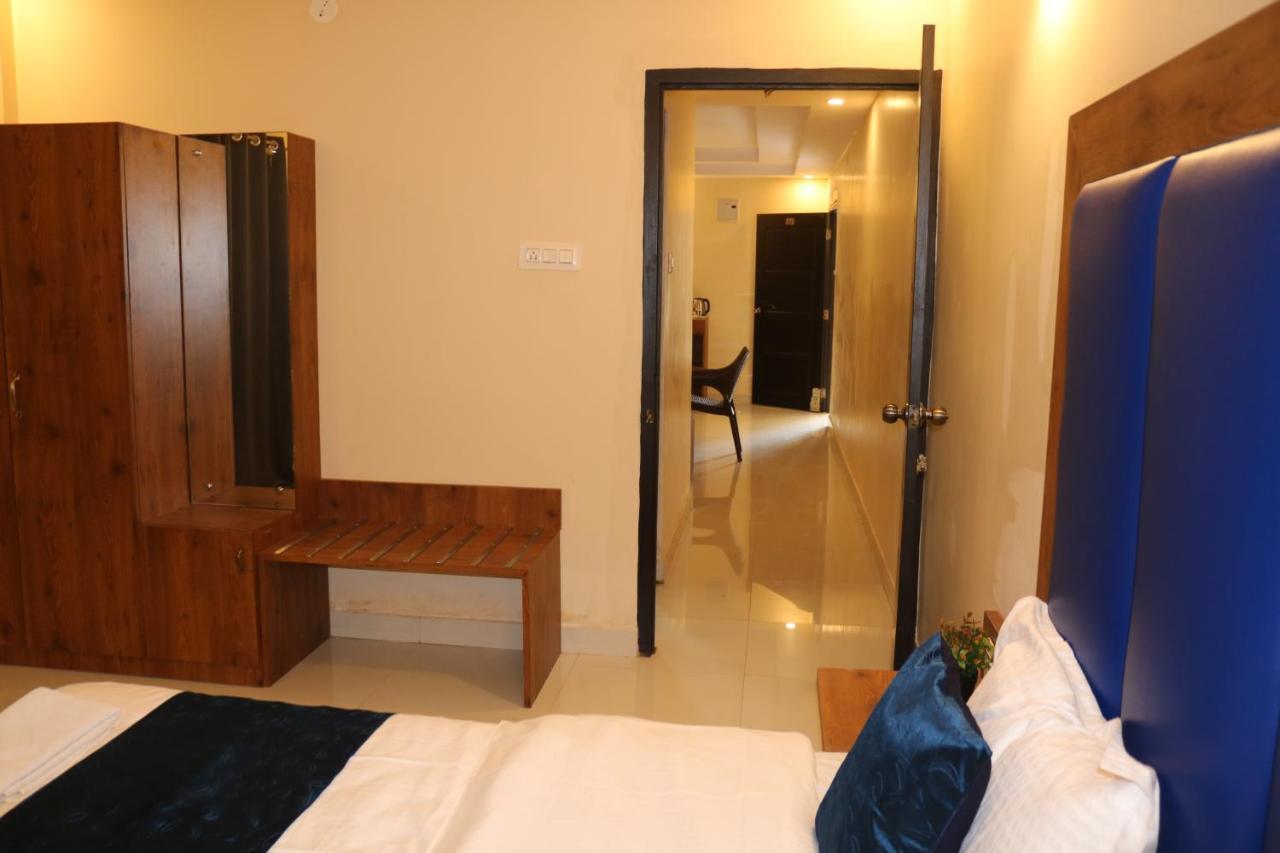 Hotel Centro Calangute Exterior photo